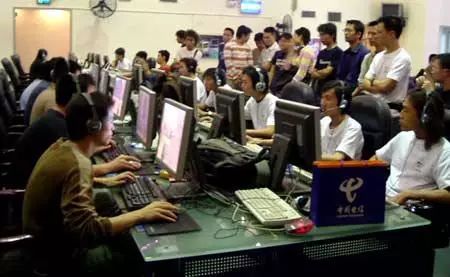 队员在比赛 队员在比赛